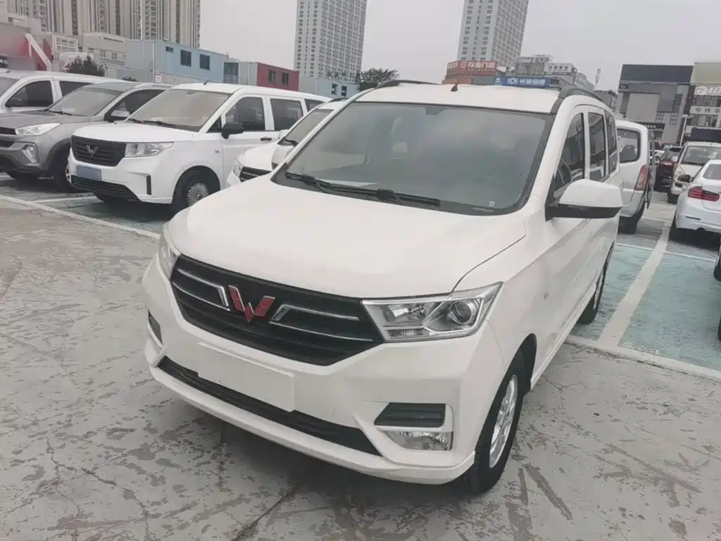 Wuling Motors Wuling Hongguang 2021 — пригон из Китая