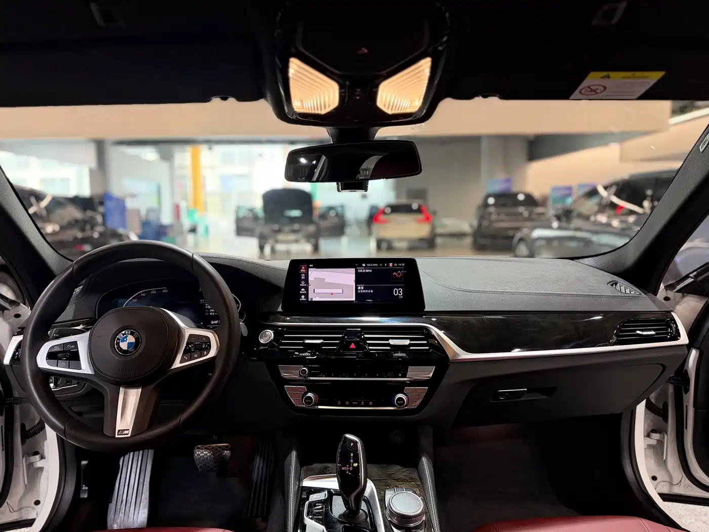 BMW 5 Series 2020 525Li M Sport Package фото 14