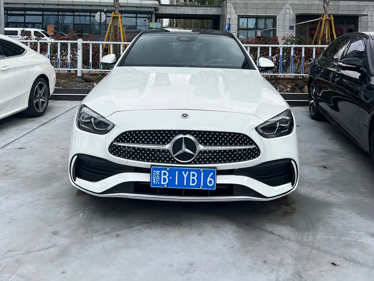 MERCEDES-BENZ C CLASS