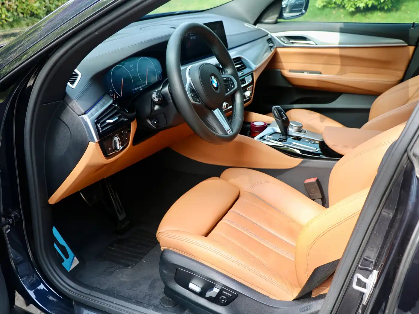BMW 6 Series GT 2019 630i M Sport Package фото 8