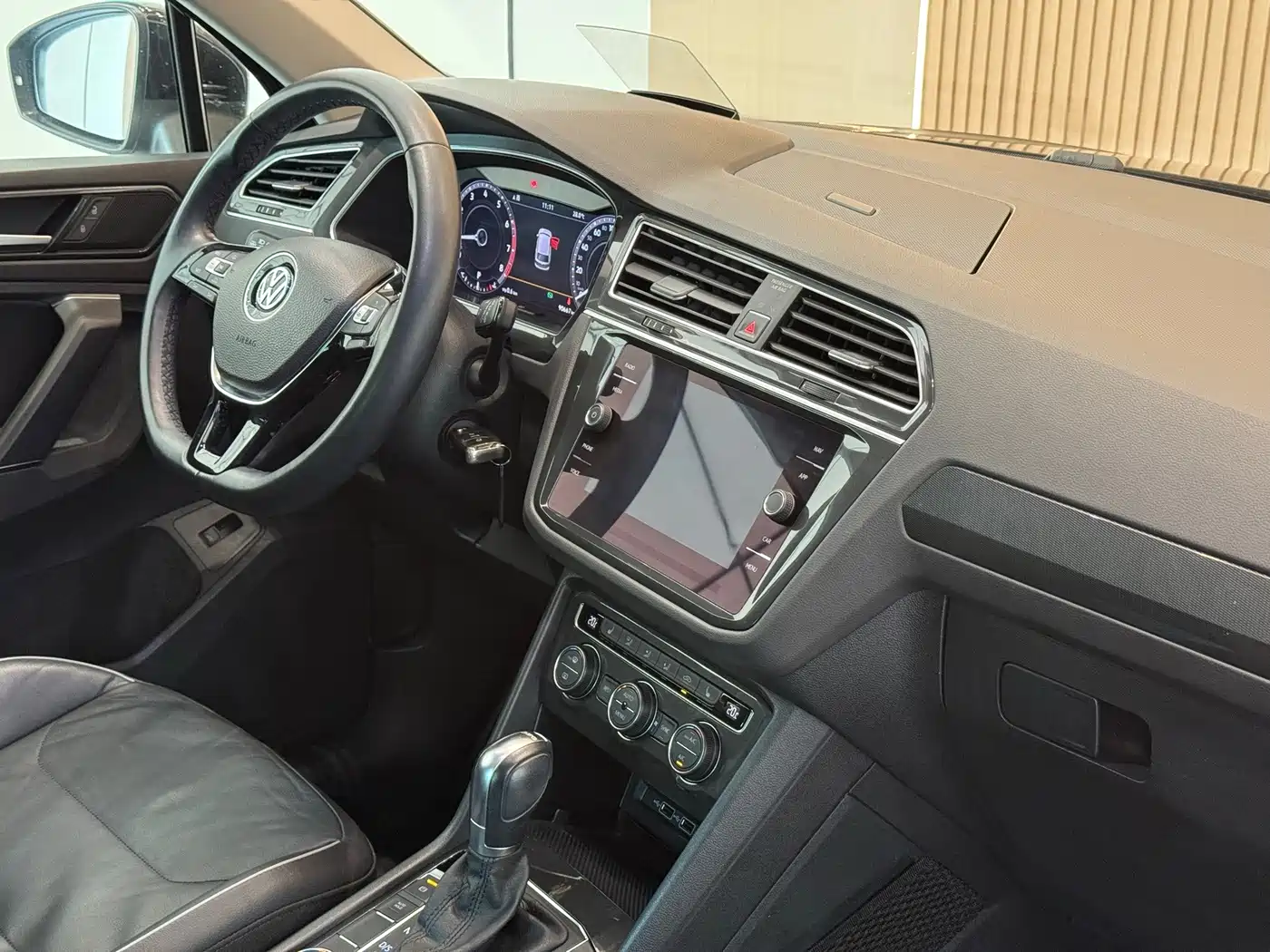 Volkswagen Tiguan 2019 2019 330TSI 4WD Smart Edition
