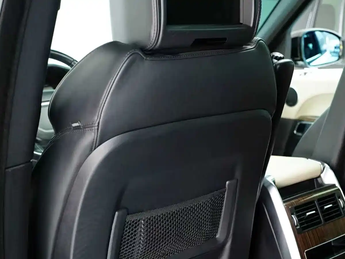 Land Rover Range Rover Sport 2014 3.0 SC V6 HSE фото 9