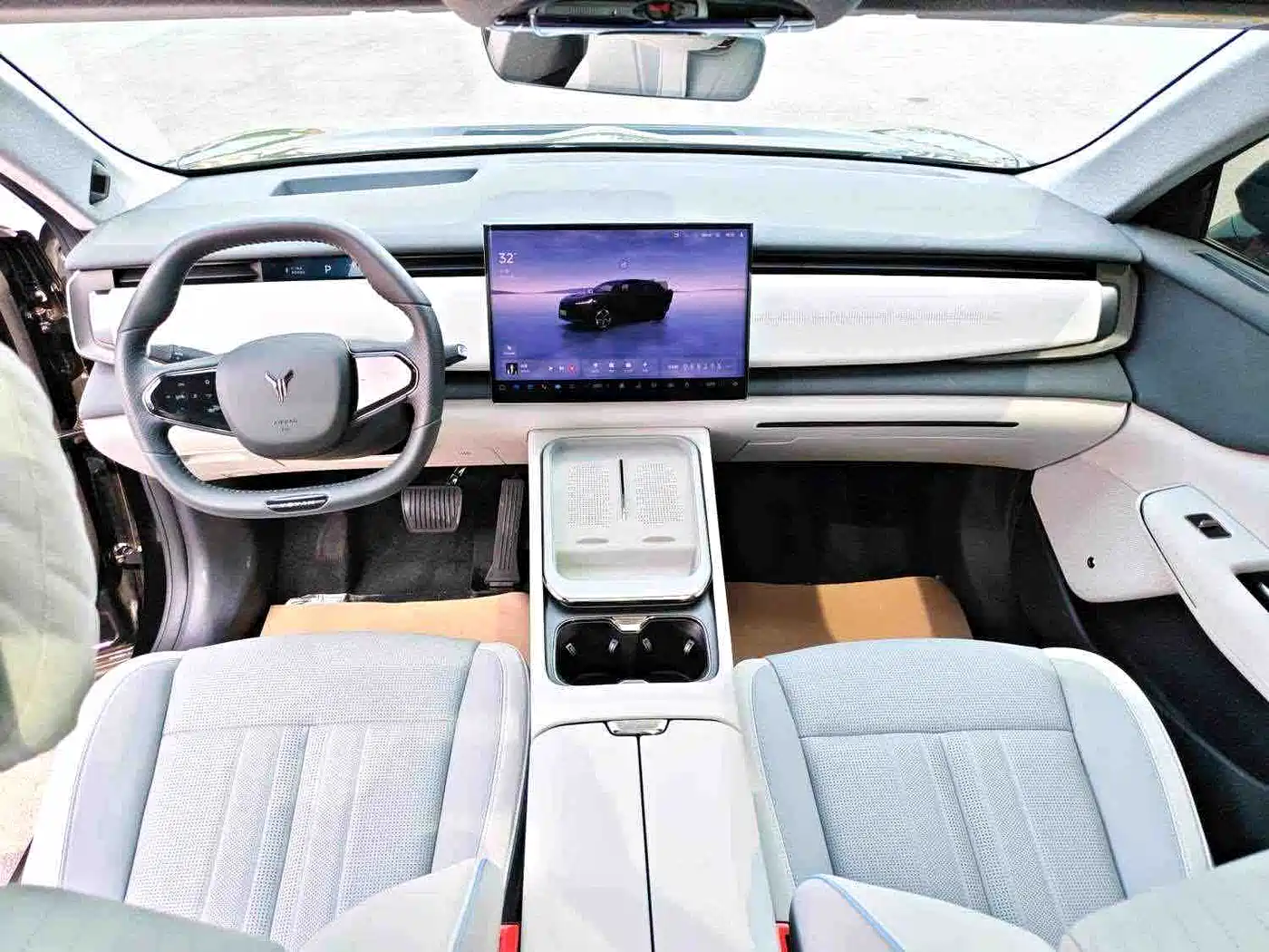 Voyah Auto Voyah Zhiyin 2024 Long Range Super Charging Edition фото 10