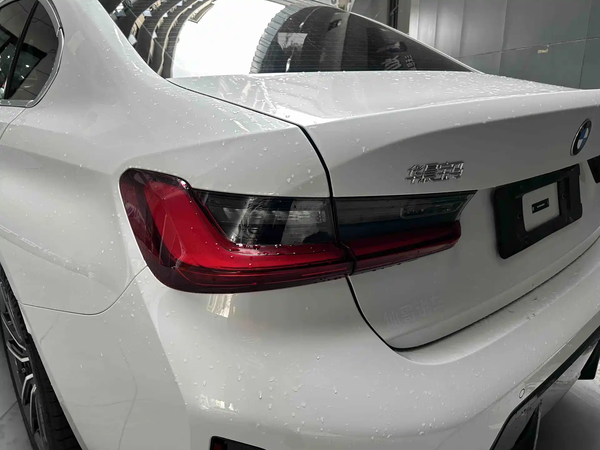 صورة 21 - BMW 3 Series