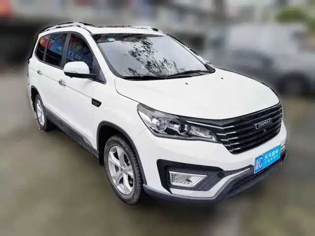 Bisu Auto Bisu T5 2017 1.5T Manual Premium — фото 1