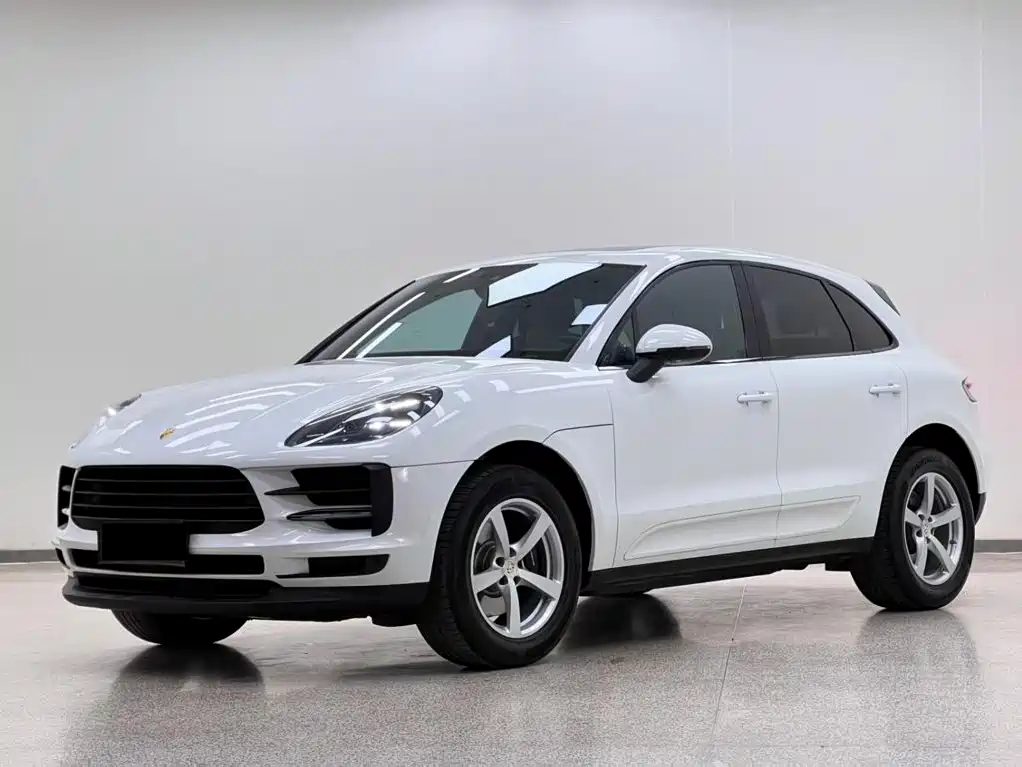 Фото 1 - Porsche Macan
