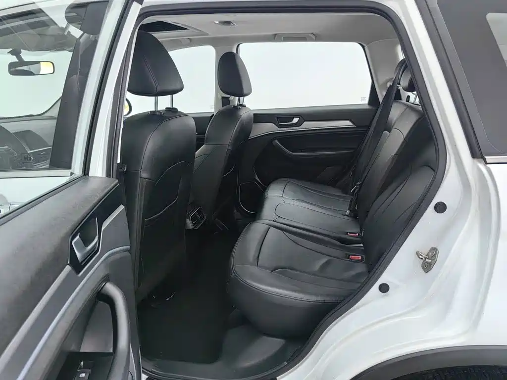 Фото 15 - Haval H6