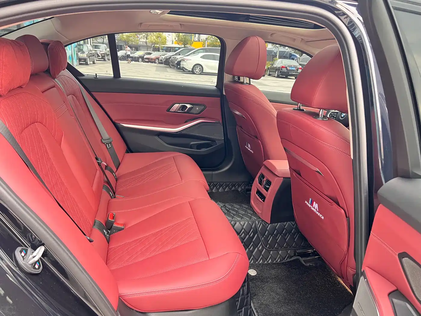 BMW 3-SERIES