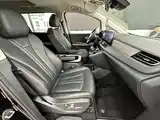 Photo 13 - Hongqi HQ9 PHEV