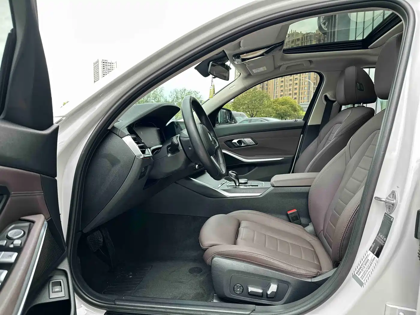 BMW 3 Series 2021 325i M Sport Package фото 11