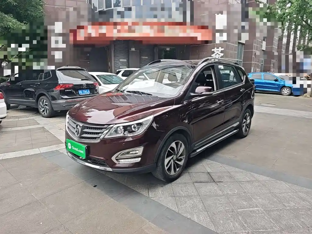 Baojun 560 2015 2015 1.8L Manual Luxury