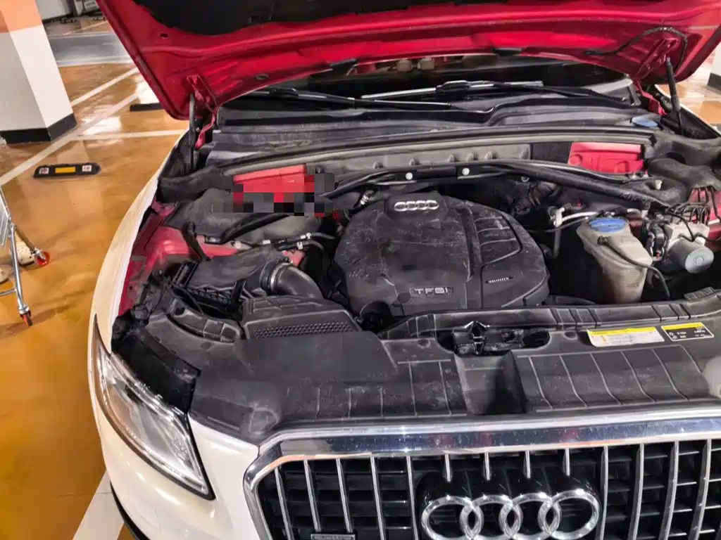 Фото 19 - Audi Q5