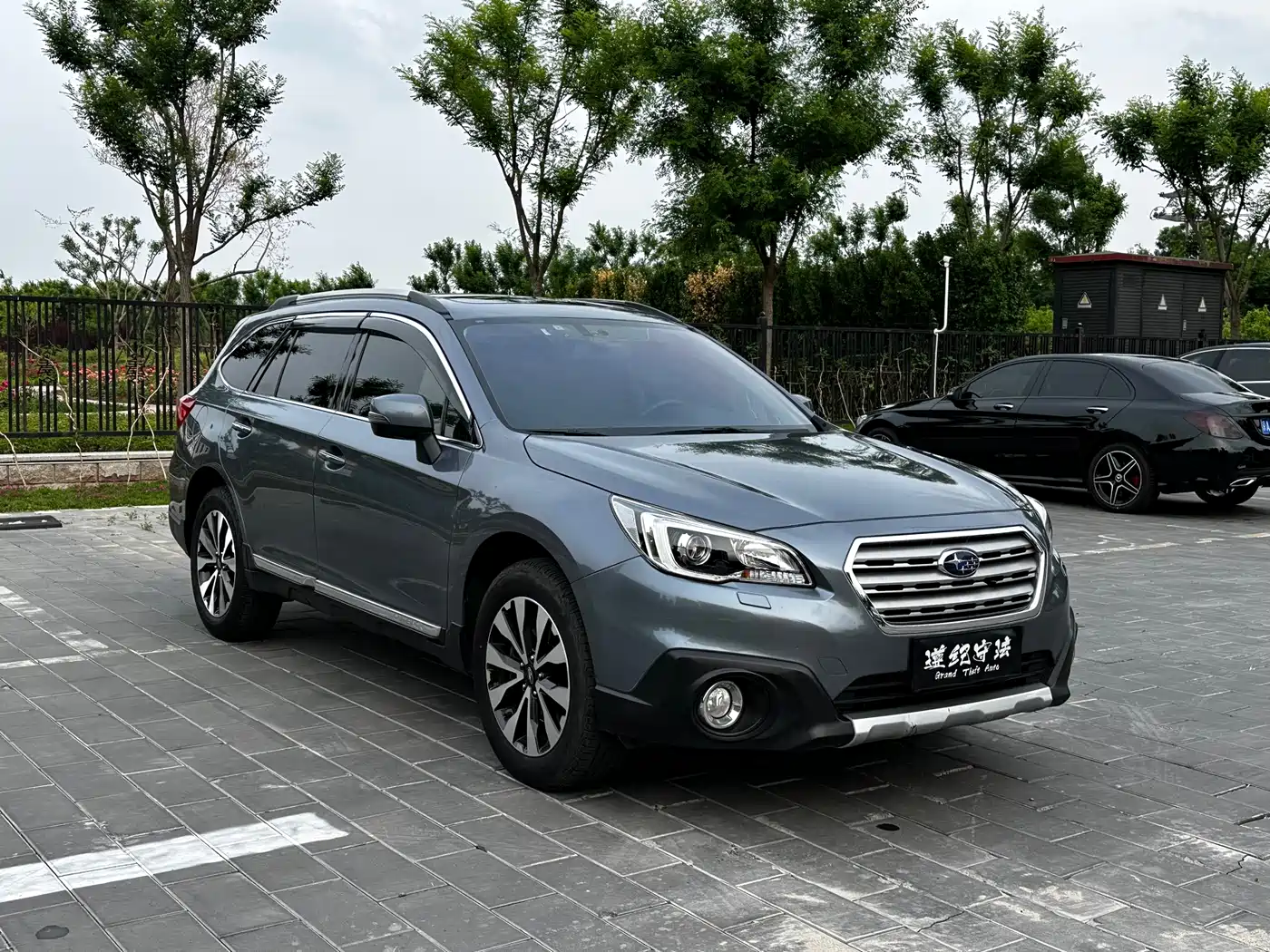 Subaru Outback 2015 2.5i Sport Navigation Edition фото 3