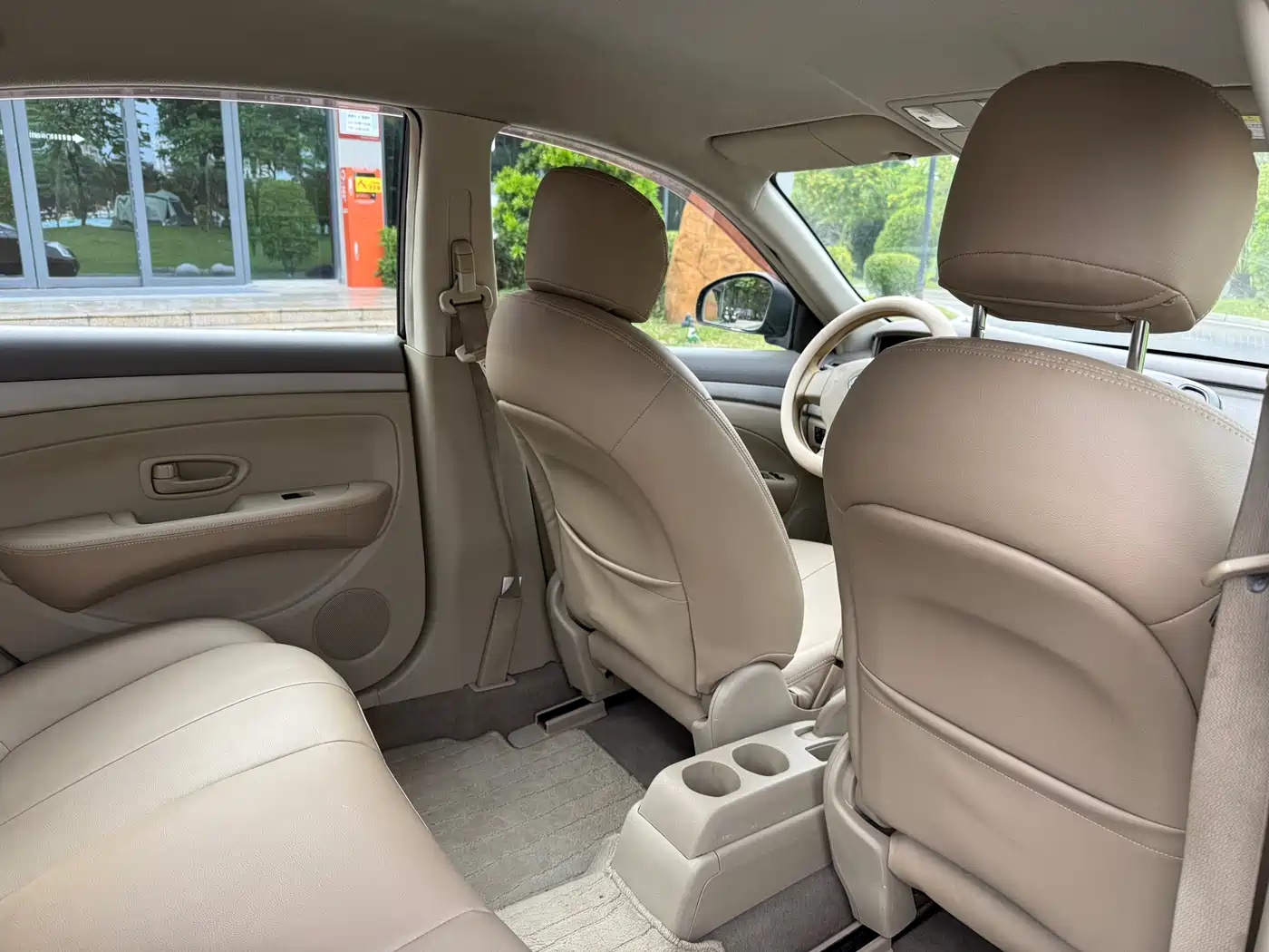 صورة 15 - Nissan Sylphy