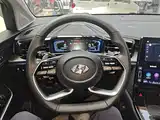 Photo 11 - Hyundai Custo