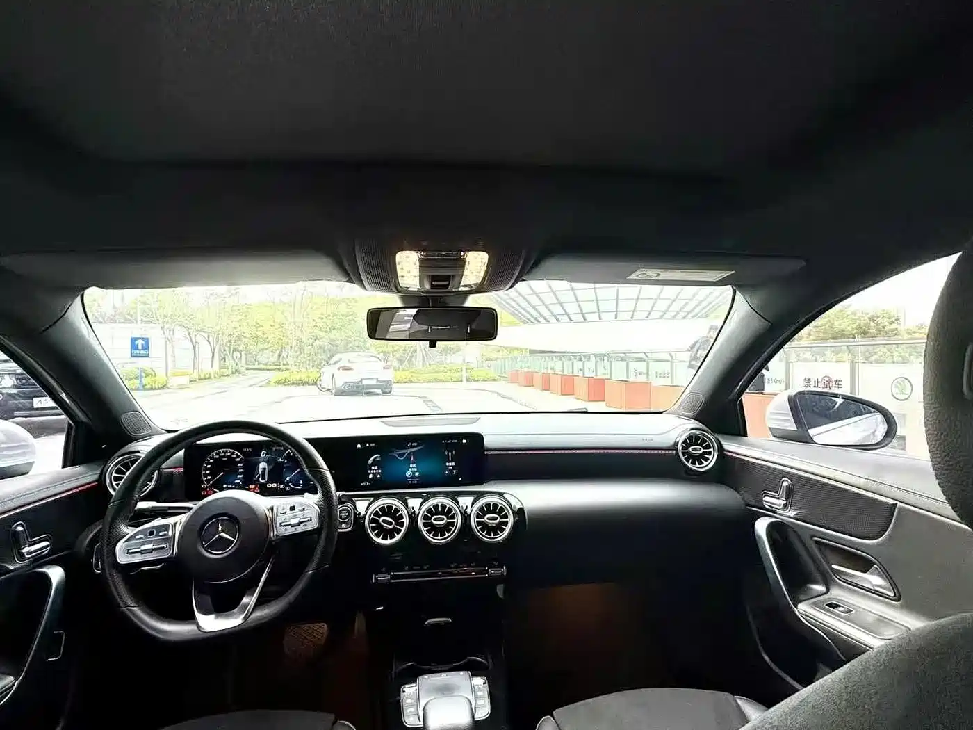 Mercedes-Benz A-Class 2021 A 200 L Sport Sedan Fashion Edition фото 5