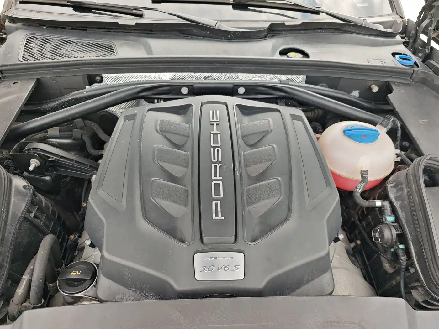 Porsche Macan 2016 Macan S 3.0T фото 21
