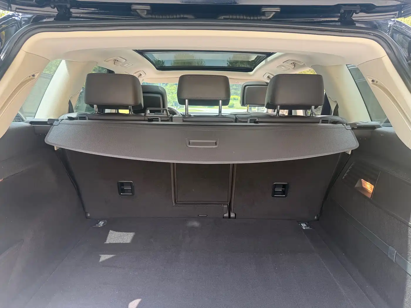 Volkswagen Touareg 2018 3.0TSI Glory Collector's Edition фото 14