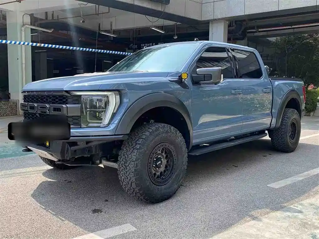 FORD F-150 RAPTOR