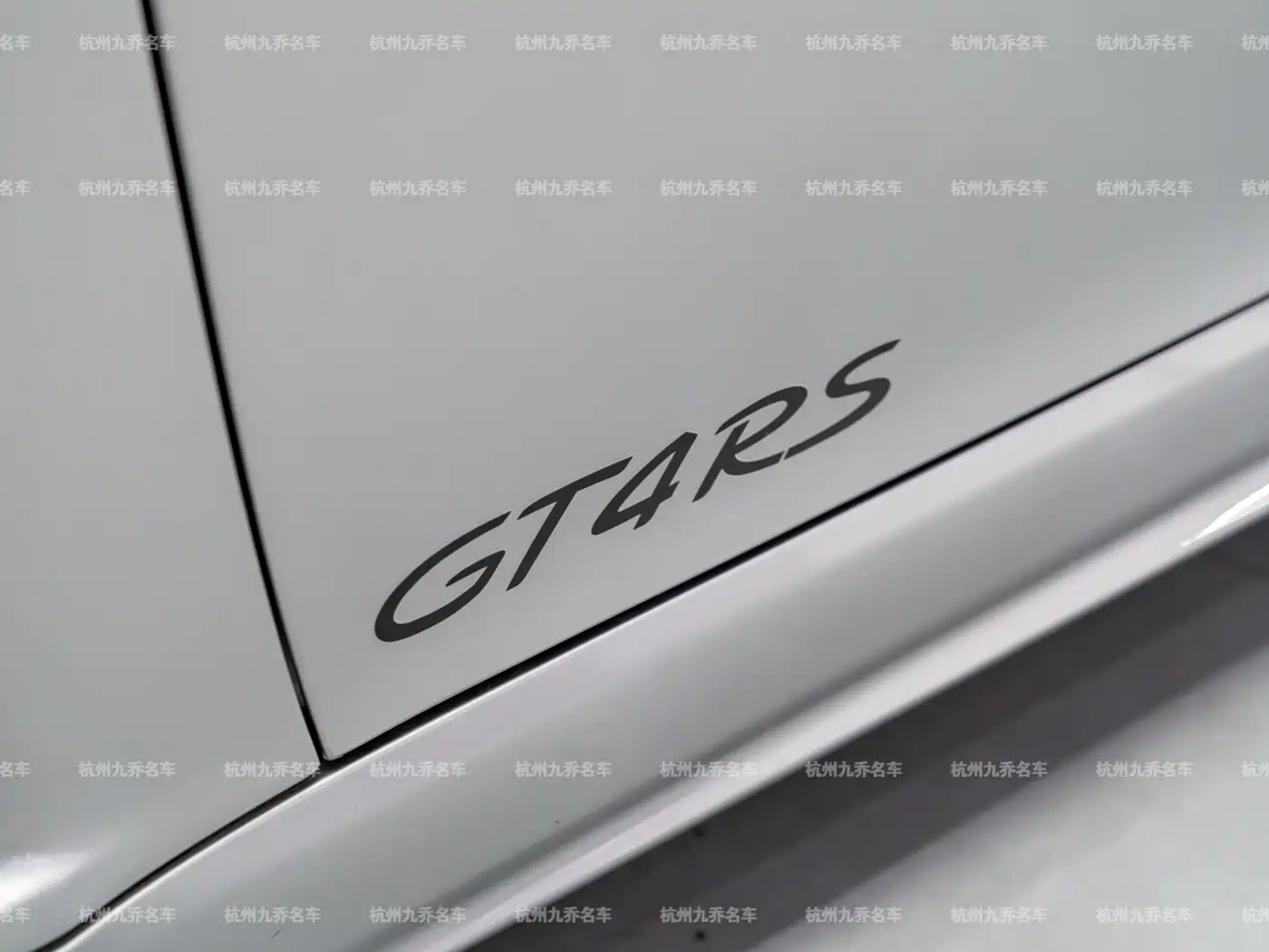 Porsche 718 2022 Cayman GT4 RS 4.0L фото 25