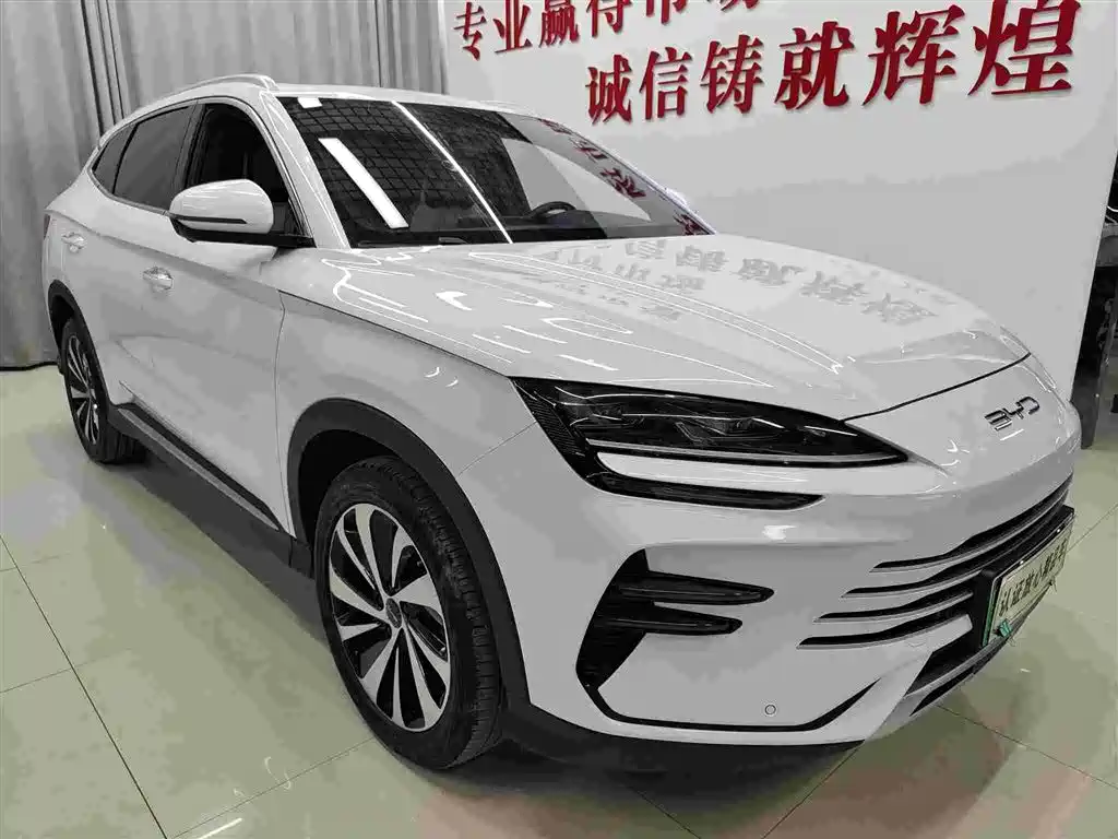 BYD Song PLUS PHEV 2024 Glory Edition DM-i 110km Flagship фото 3