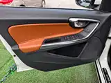 Photo 7 - Volvo V60
