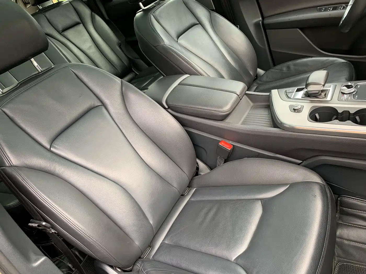 Audi Q7 2018 40 TFSI Comfort фото 27