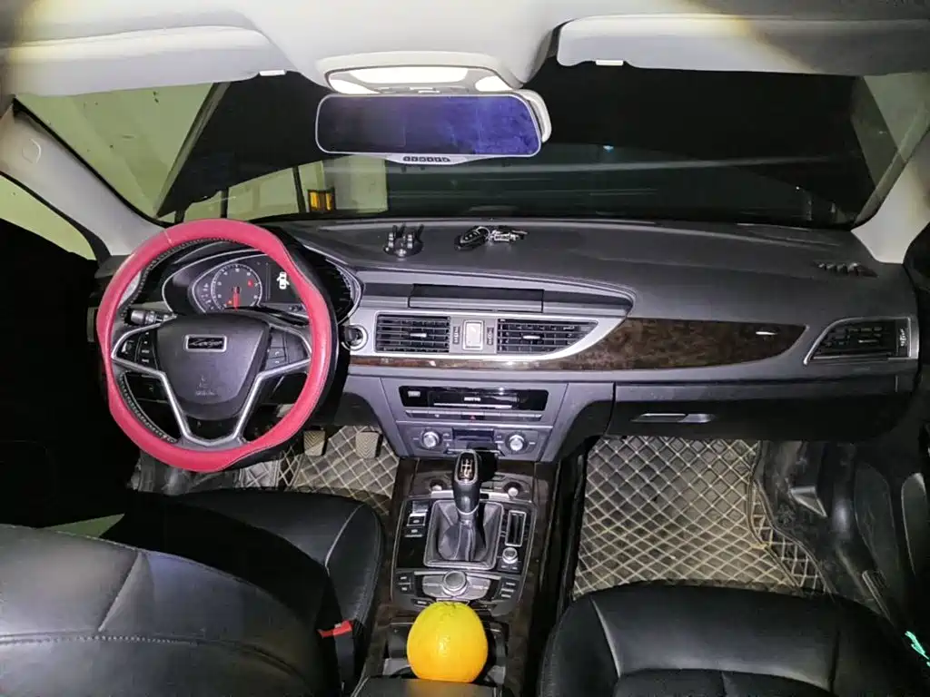Zotye Z700 2016 2016 1.8T Manual Luxury
