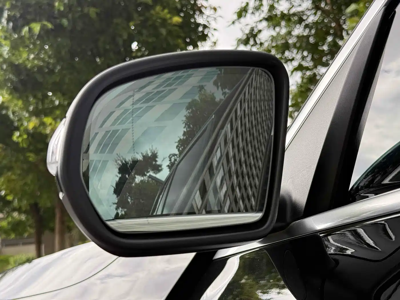 Mercedes-Benz GLC 2020 Facelift GLC 260 L 4MATIC Dynamic фото 9