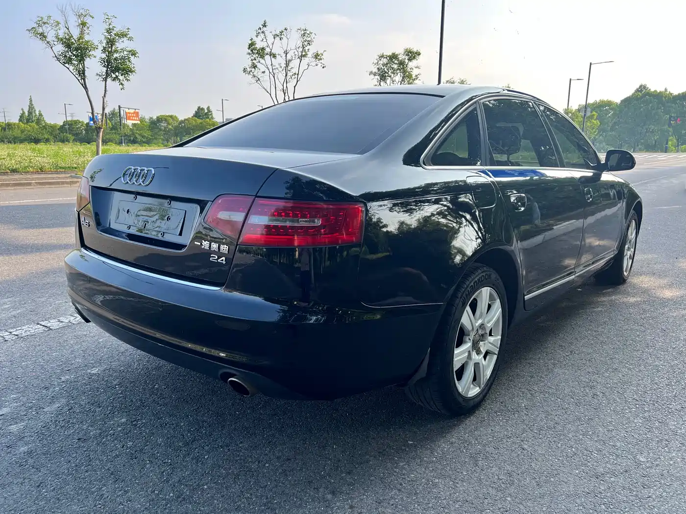 Audi A6L 2010 2.4L Luxury фото 6