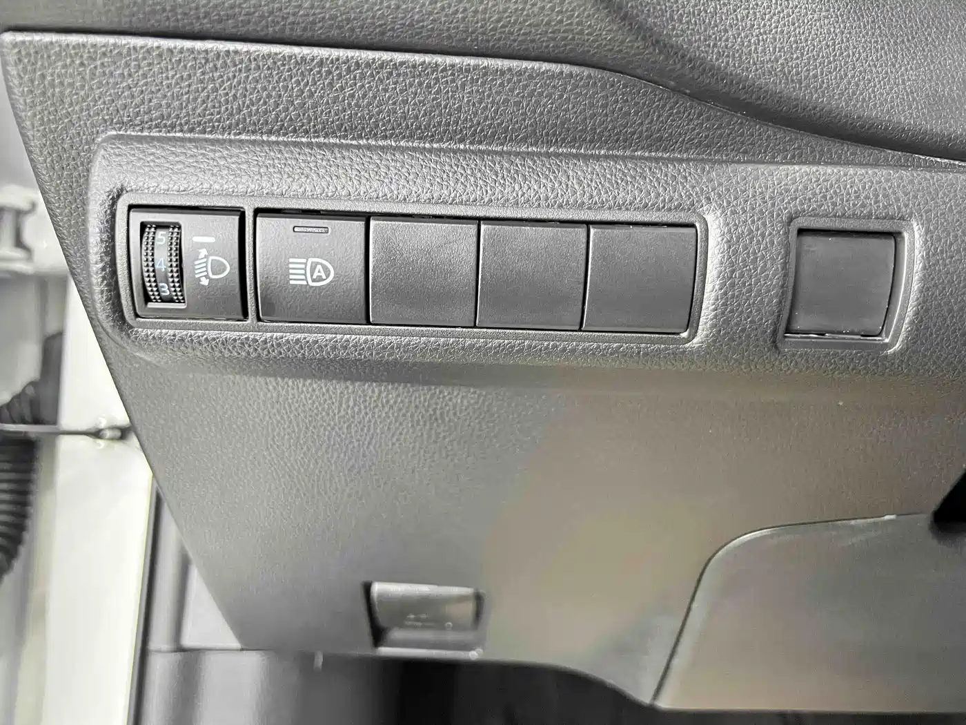 Toyota Corolla 2021 1.2T S-CVT Elite PLUS Edition фото 9