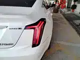 Photo 8 - Cadillac CT5