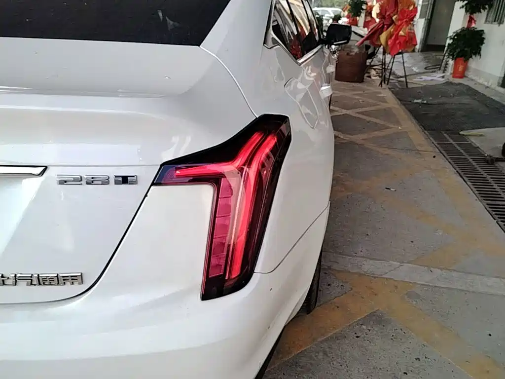 Photo 8 - Cadillac CT5