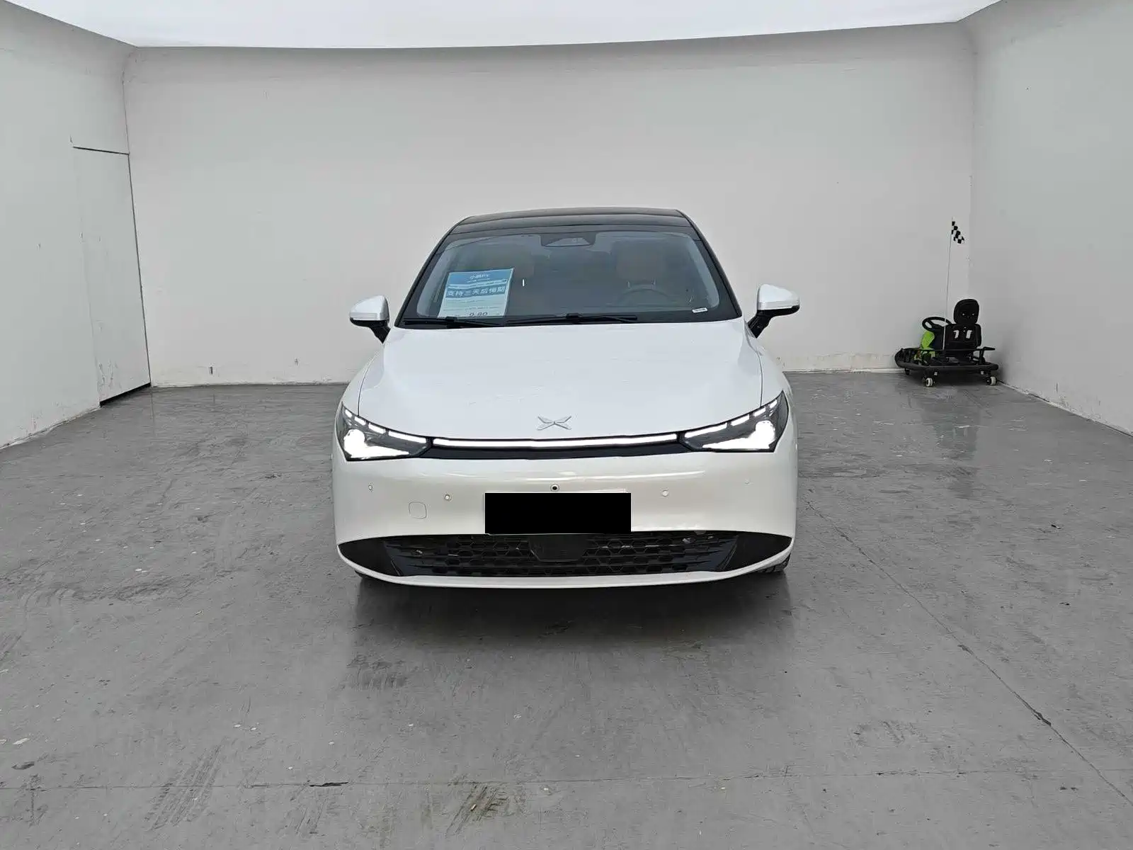 Фото 2 - XPeng P5