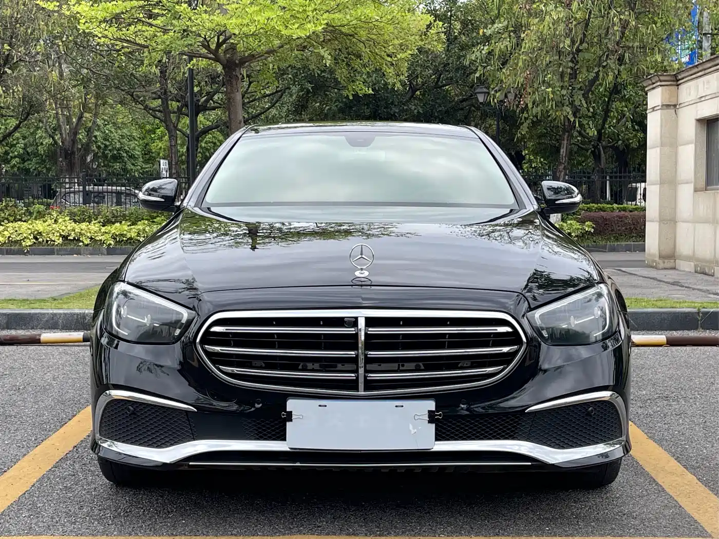 Mercedes-Benz E-Class 2018 E 200 L фото 2