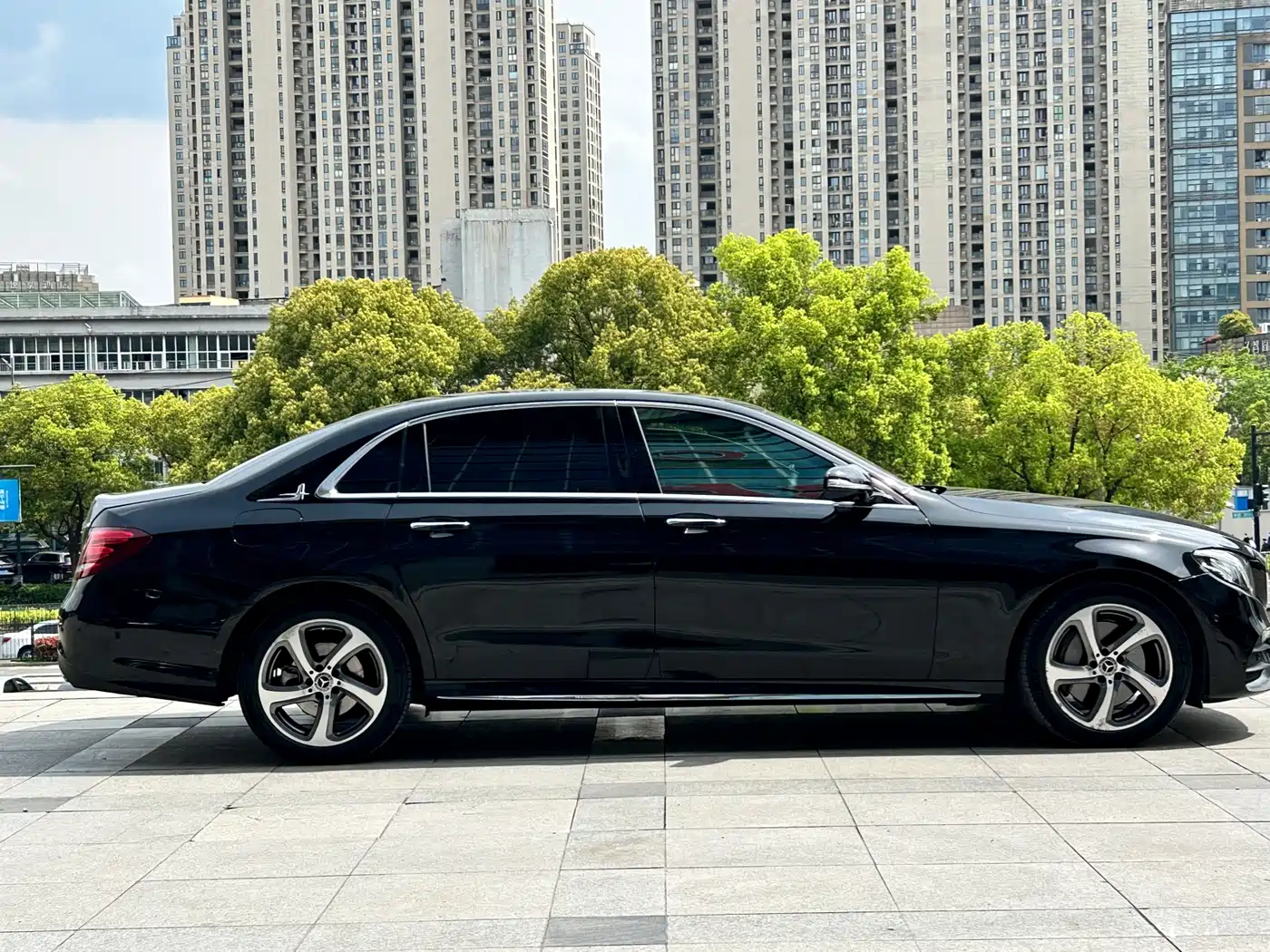 Mercedes-Benz E-Class 2019 Facelift E 300 L Sport Fashion фото 4
