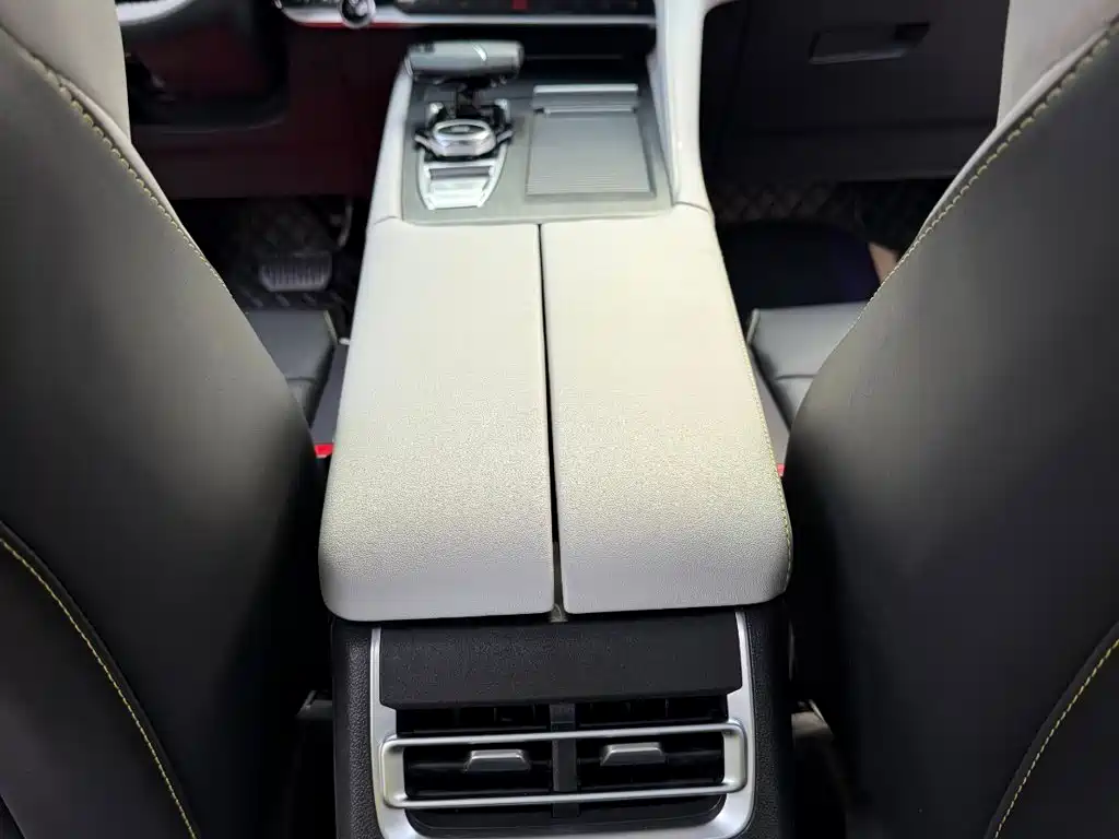Changan CS75 PLUS iDD 2024 2023 Smart Electric iDD Intelligent Leader Model