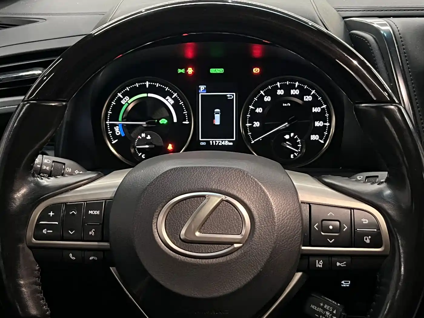 Lexus LM 2021 2020 300h Seven-Seater Elegance Edition