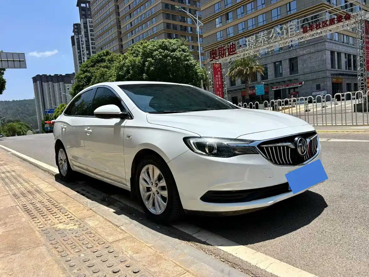 Photo 3 - Buick Excelle