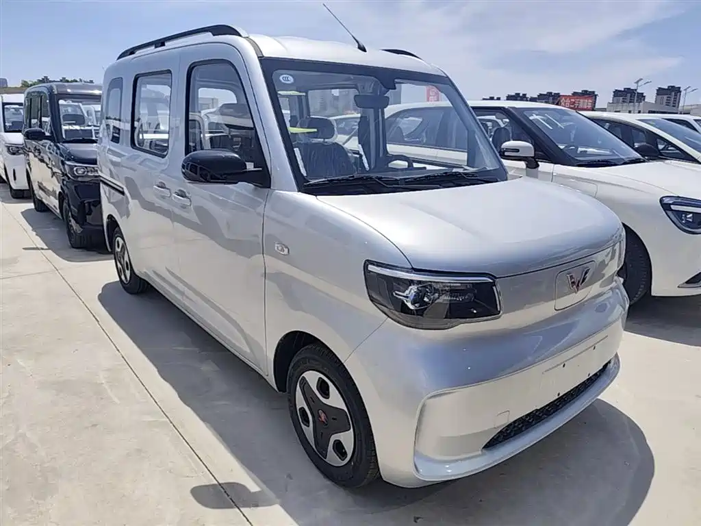Wuling Motors Wuling Zhiguang NEV 2026 2025 Model Comfort