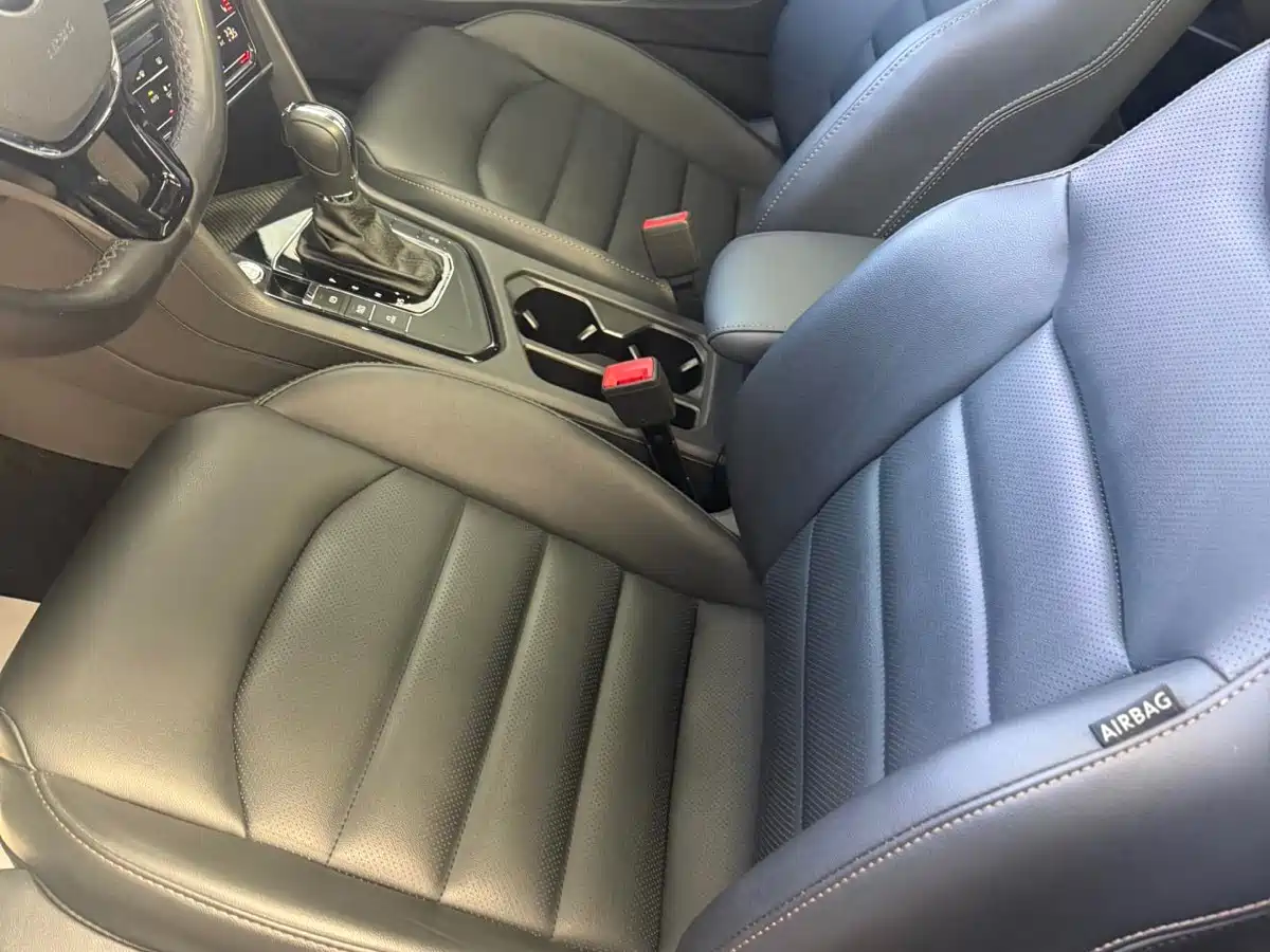 Volkswagen Tharu 2022 280TSI FWD Luxury Edition фото 10