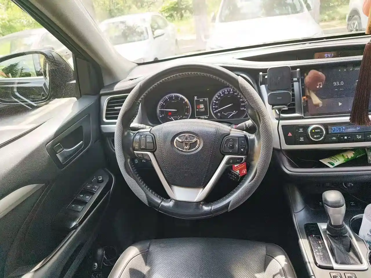 Toyota Highlander 2018 2.0T 4WD Premium 7-seater (China V) фото 9