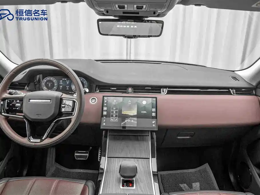 Land Rover Range Rover Evoque 2024 Range Rover Evoque L 249PS Light Master Edition фото 13