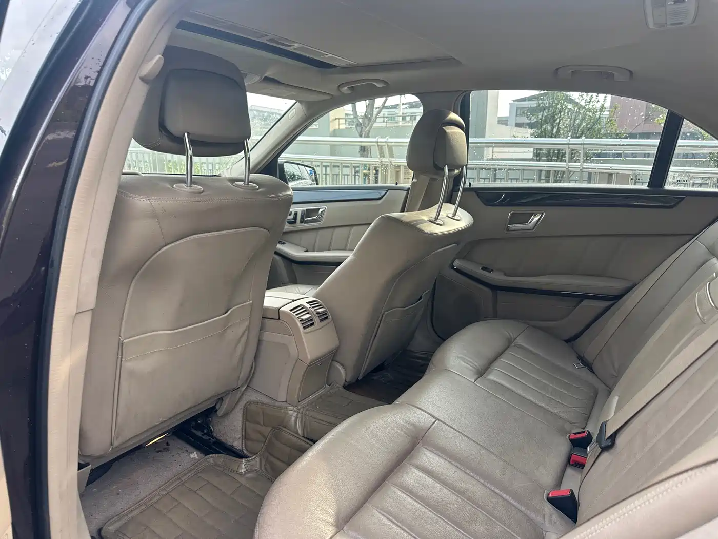 Mercedes-Benz E-Class (Import) 2010 E 200 CGI Elegance фото 8