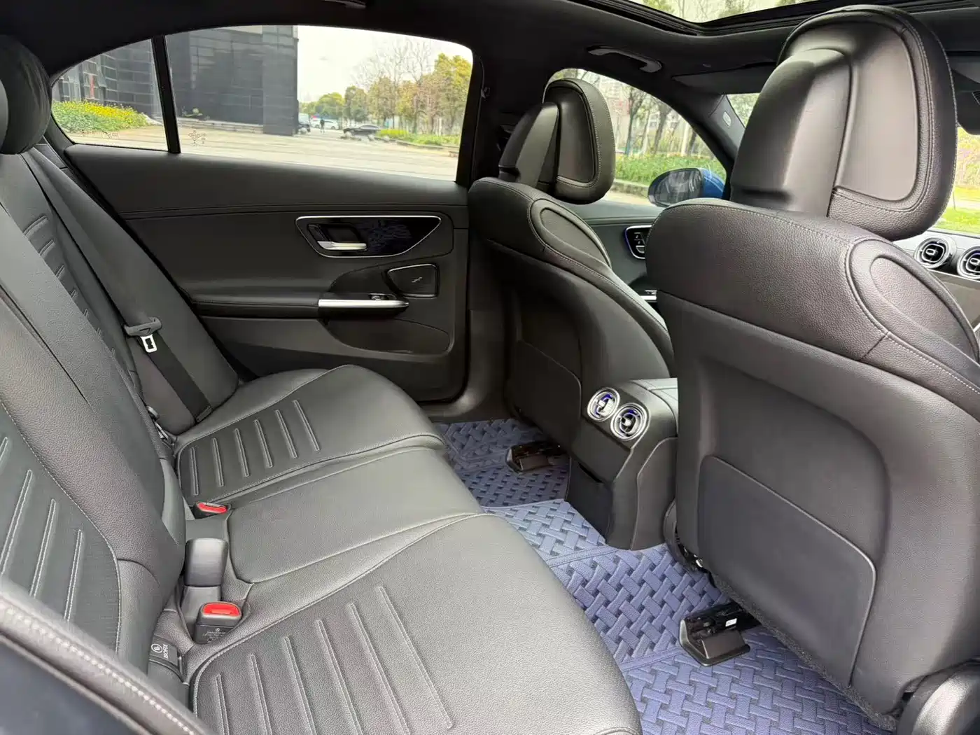 Mercedes-Benz C-Class 2022 Facelift C 260 L Sport фото 7