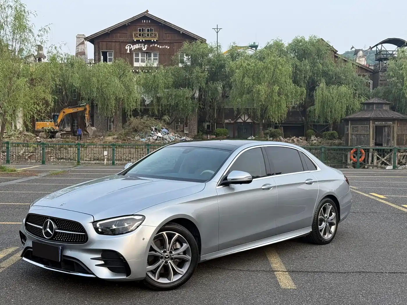 Mercedes-Benz E-Class 2022 Facelift E 300 L Sport Fashion Style