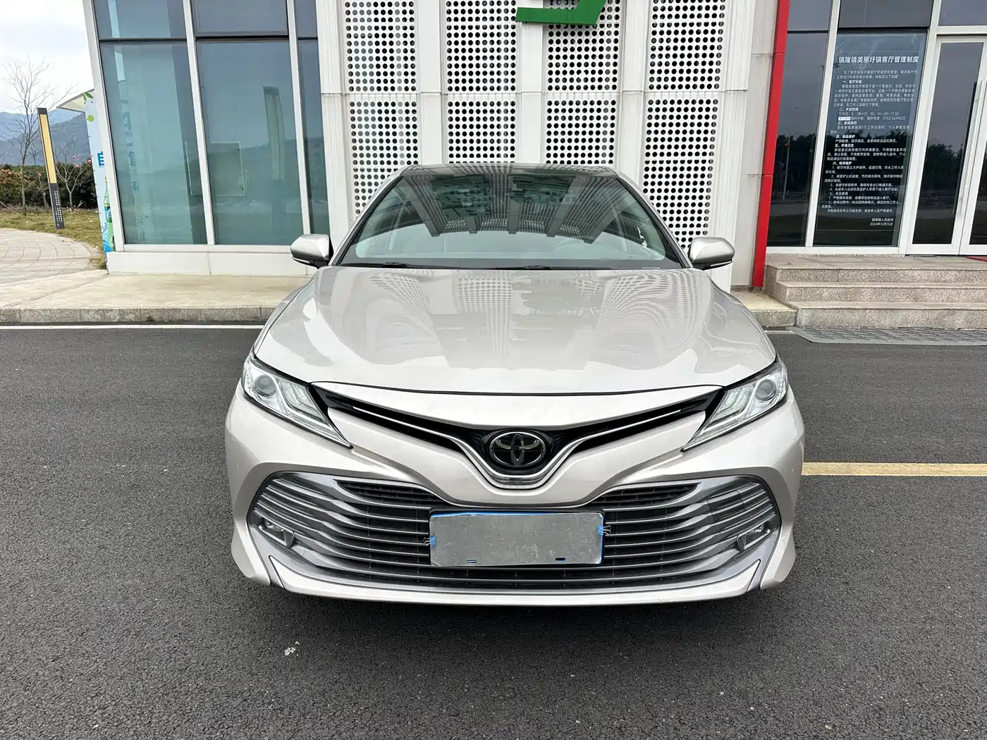 Toyota Camry 2019 2.5G Luxury Edition China VI фото 21