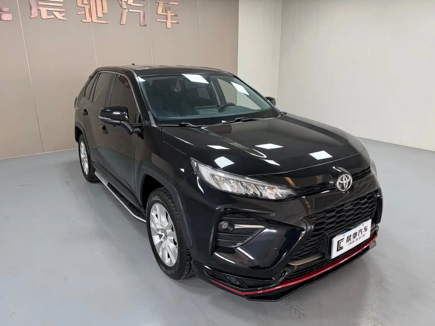 Toyota Wildlander 2022 2.0L CVT FWD Leading Edition фото 3