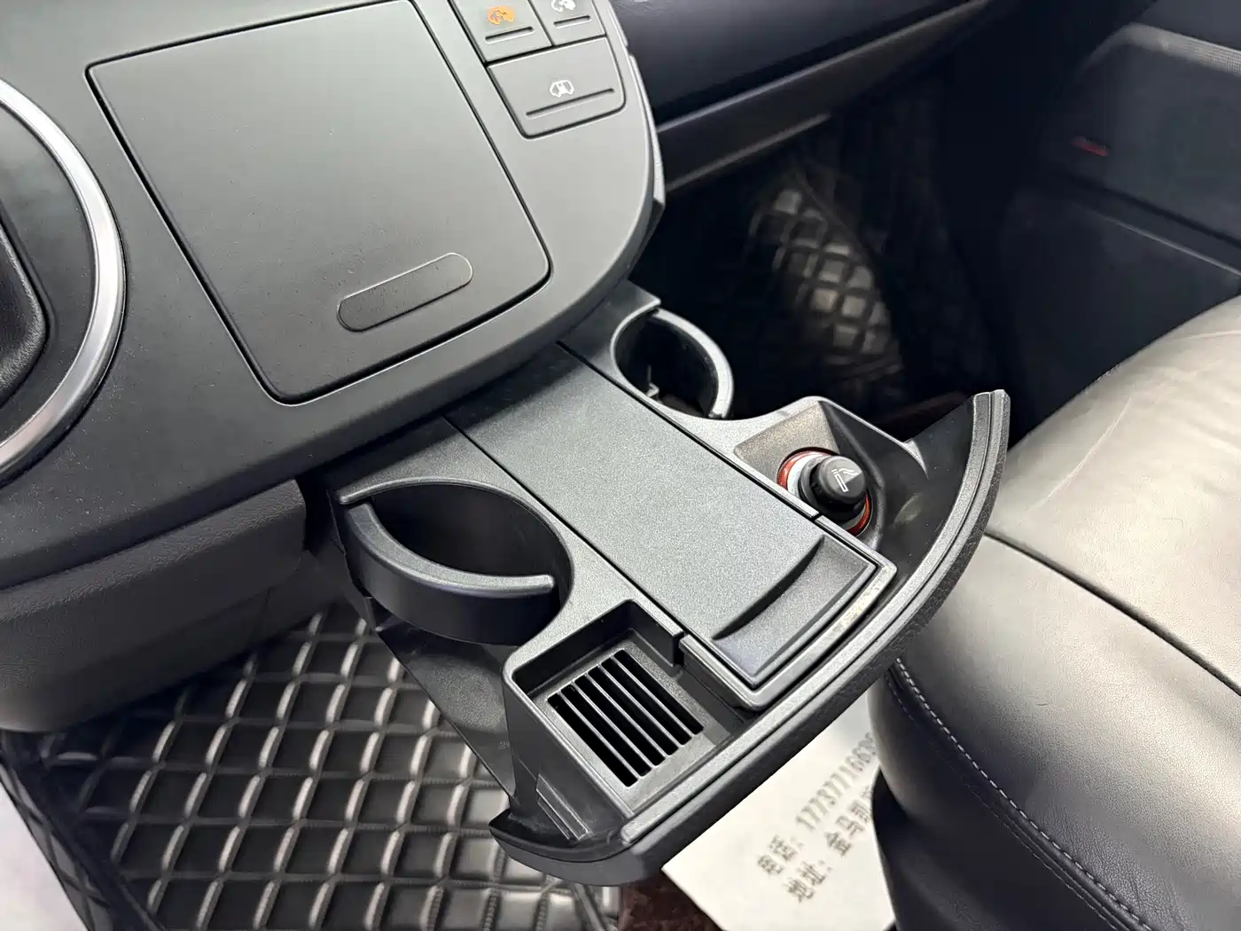 Volkswagen Multivan 2012 2012 2.0TSI 2WD Luxury Edition