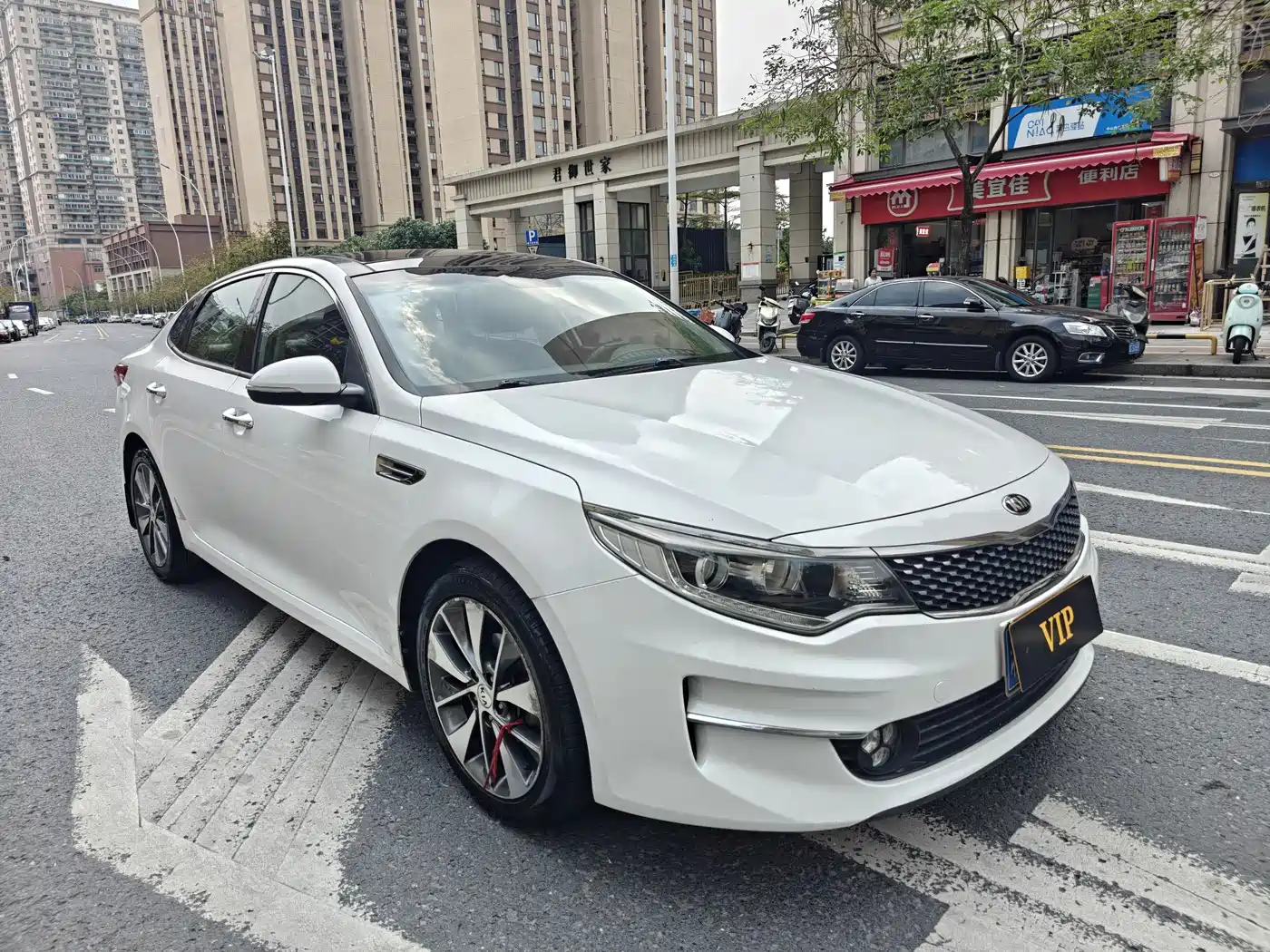 KIA K5